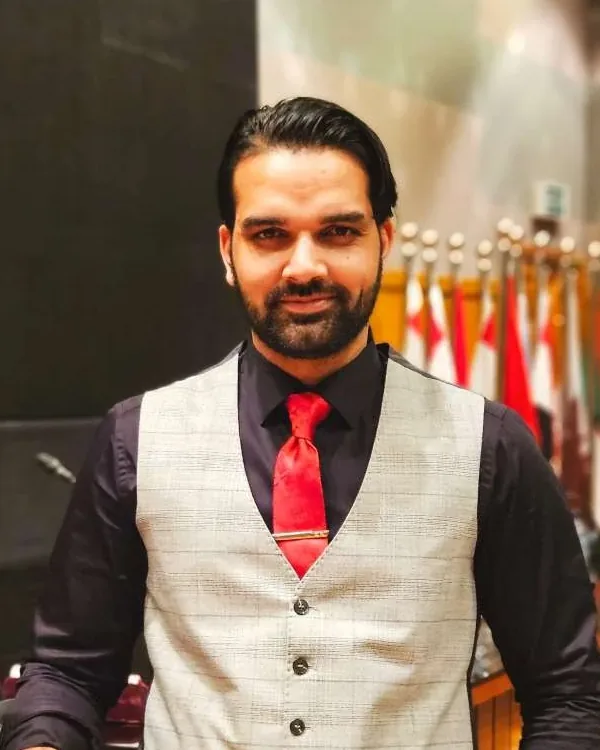 Portrait of Junaid Akhter